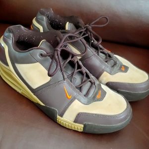 Nike Air Force Formidable Low